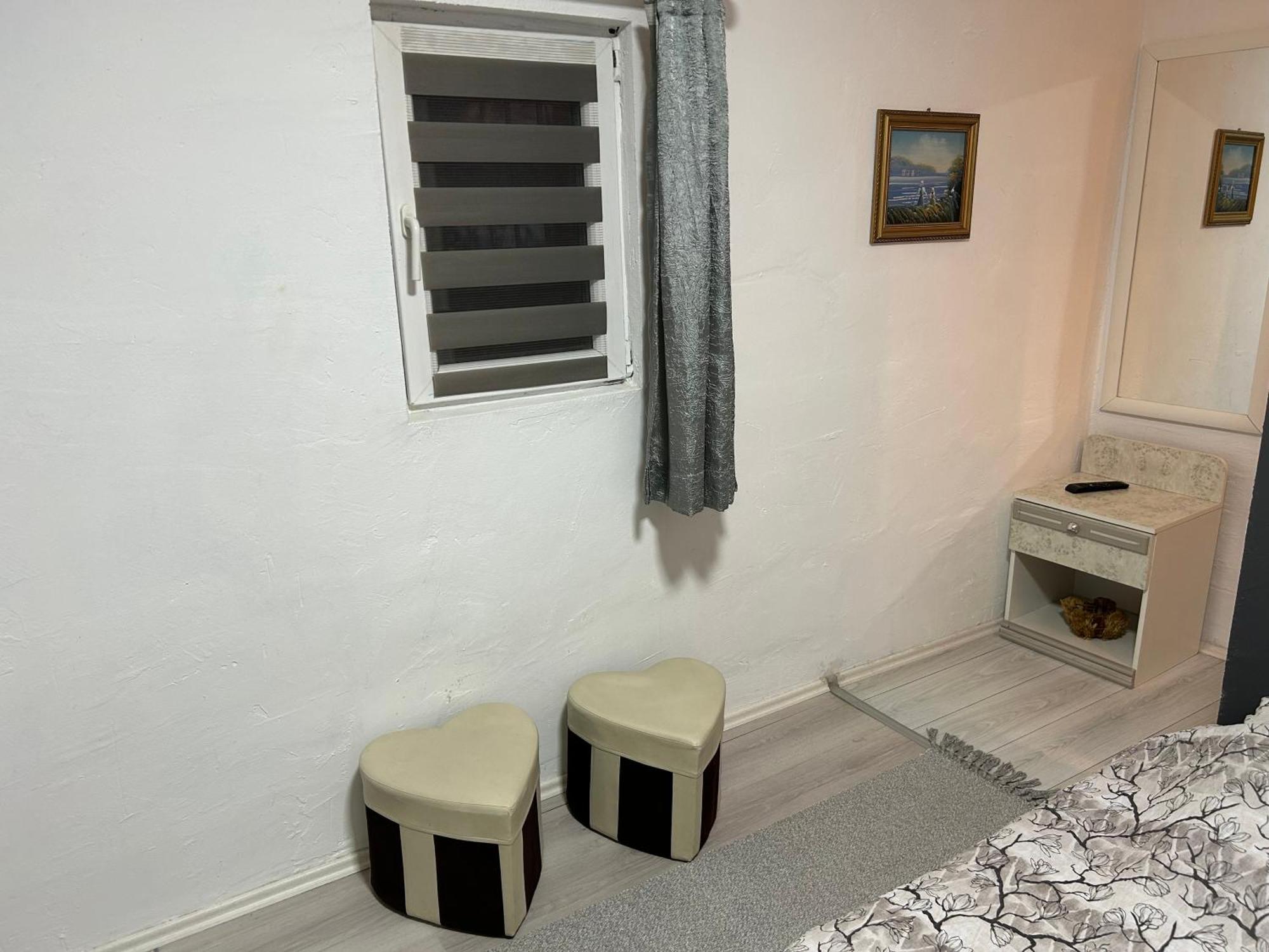 Apartmani & Restoran -S O K O- Sjenica Exteriér fotografie