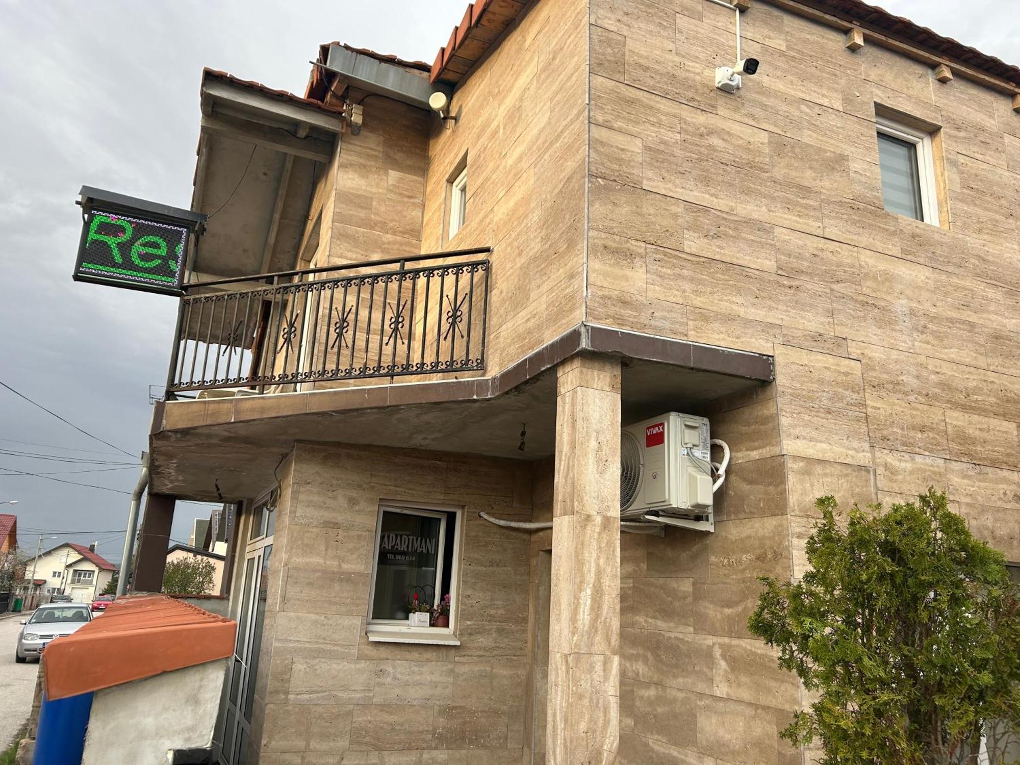 Apartmani & Restoran -S O K O- Sjenica Exteriér fotografie